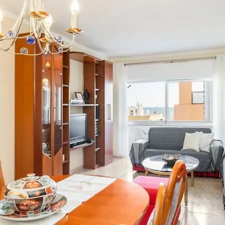 Tac - Bright Coast Apartment