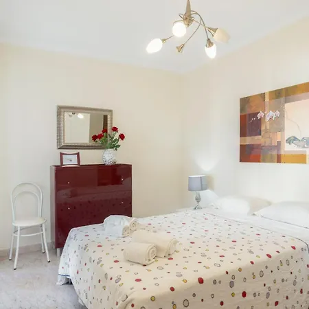 Apartment Tac - Bright Coast