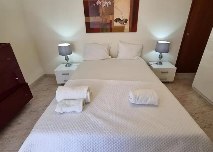 Tac - Bright Coast Quarteira