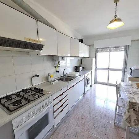 Tac - Bright Coast Apartment